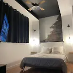 La Jacuzzi Et Sauna Privatif Гренобль