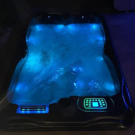 La Jacuzzi Et Sauna Privatif
