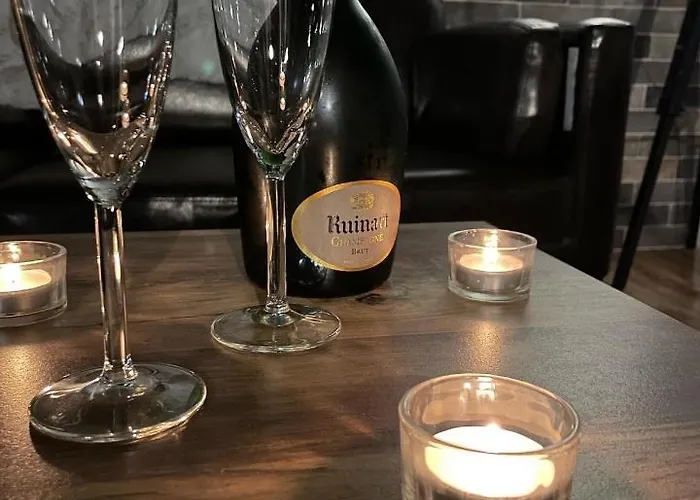 La Jacuzzi Et Sauna Privatif Hotel miłości